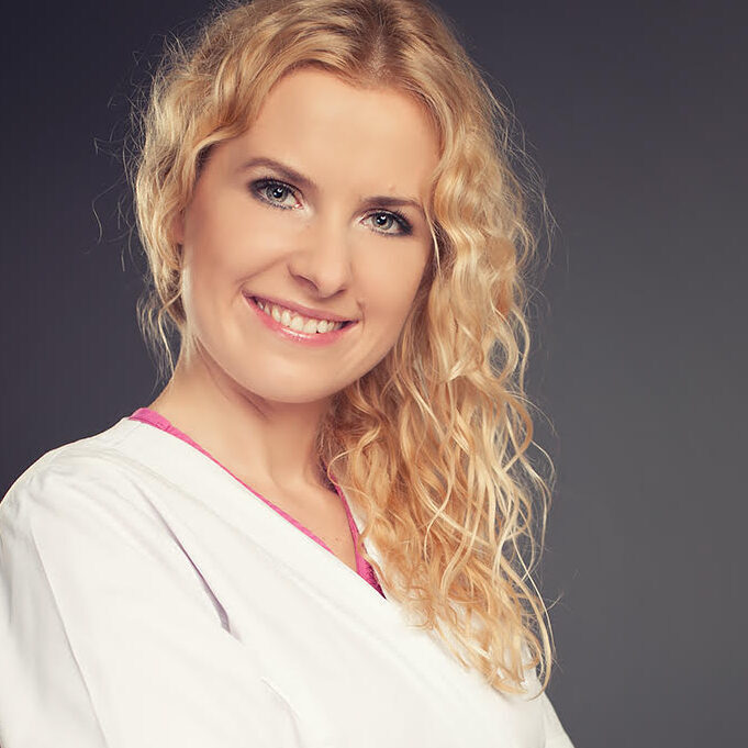 Dr n. med. Joanna Bubak